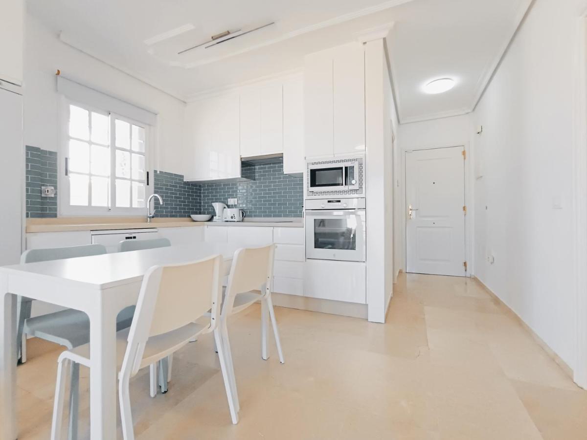 Charming & Sunny Apartment With Ocean View 아데제 외부 사진